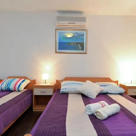 Fuer 7 Personen Ca 80 Qm In Rovinj, Istrien Istrische Riviera *