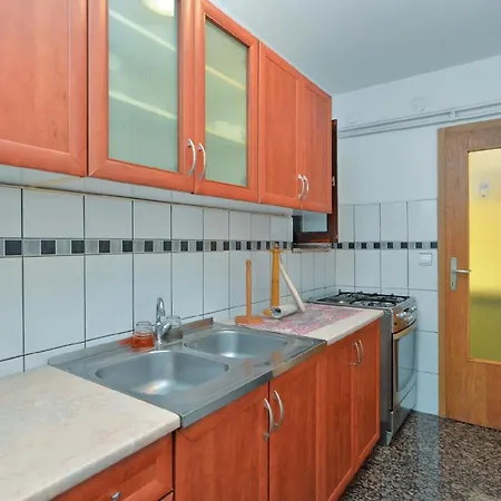 Apartment Fuer 7 Personen Ca 80 Qm In Rovinj, Istrien Istrische Riviera
