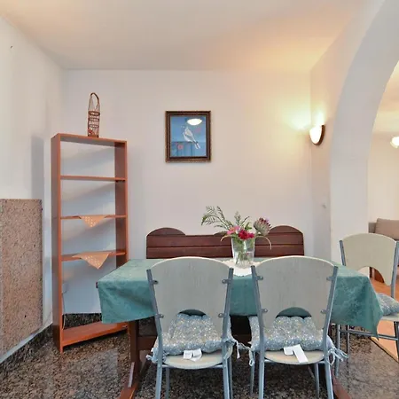 Fuer 7 Personen Ca 80 Qm In Rovinj, Istrien Istrische Riviera * Rovinj