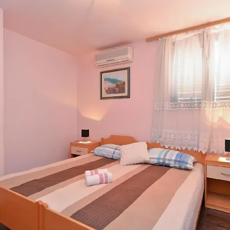 Fuer 7 Personen Ca 80 Qm In Rovinj, Istrien Istrische Riviera * Rovinj