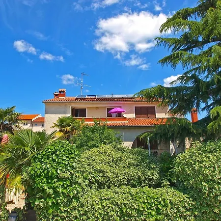 Fuer 7 Personen Ca 80 Qm In Rovinj, Istrien Istrische Riviera * Rovinj